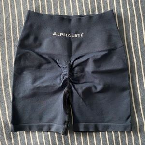 Alphalete Amplify Shorts. Size XS